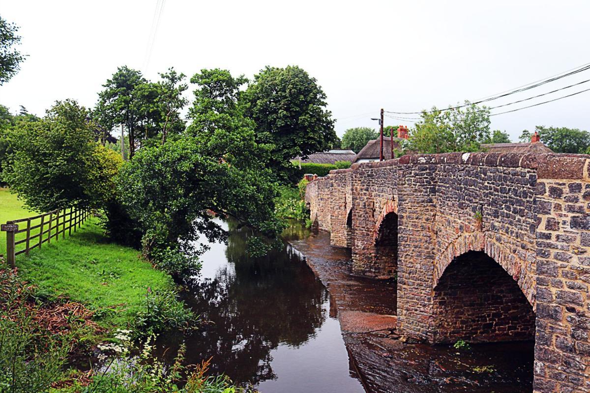Culm Valley Inn Culmstock Luaran gambar